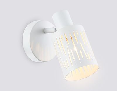 Светильник накладной TR8663 WH белый E14 max 60W 180*100*150