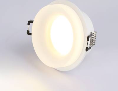 Встраиваемый точечный светильник TN130 WH белый GU5.3 92*92*37