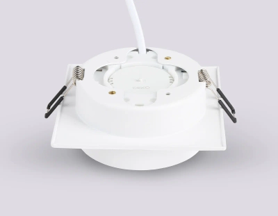 Светильник встраиваемый TN52421 WH/FR белый/белый матовый GX53 max 12W 105*105*45