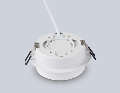 Светильник встраиваемый TN6707 WH белый IP44 GX53 max 15W D105*45